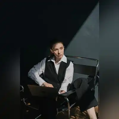 董春奕
